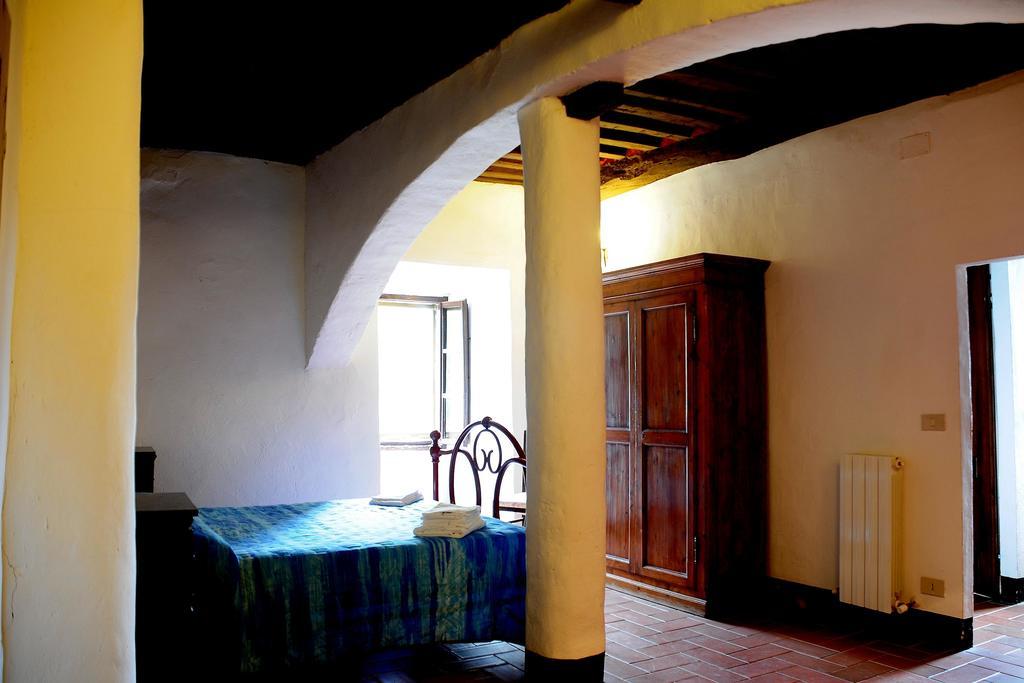 Agriturismo Castello Saltemnano Buonconvento Habitación foto