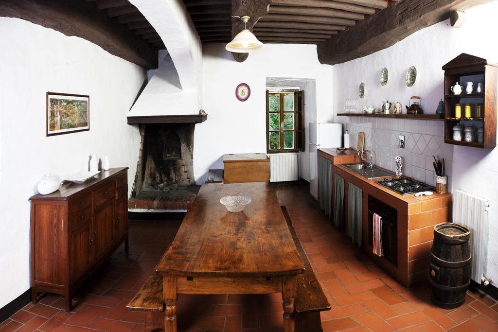 Agriturismo Castello Saltemnano Buonconvento Habitación foto